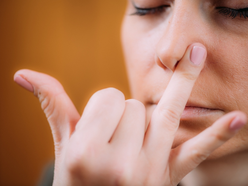 Bài tập thở giúp mẹ bầu ngủ ngon và cân bằng nội tiết tự nhiên