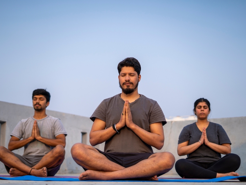 Bài tập thở giúp mẹ bầu ngủ ngon và cân bằng nội tiết tự nhiên