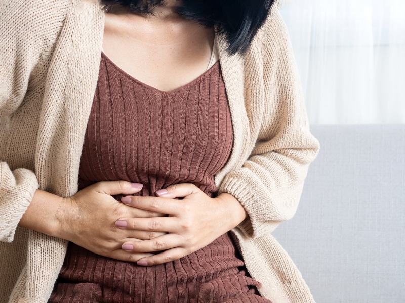 Ăn uống sau sinh mổ: Mẹ nên kiêng gì và nên ăn gì để mau lành?